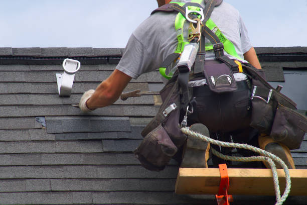 Best Flat Roof Repair Services  in Raymond, MS